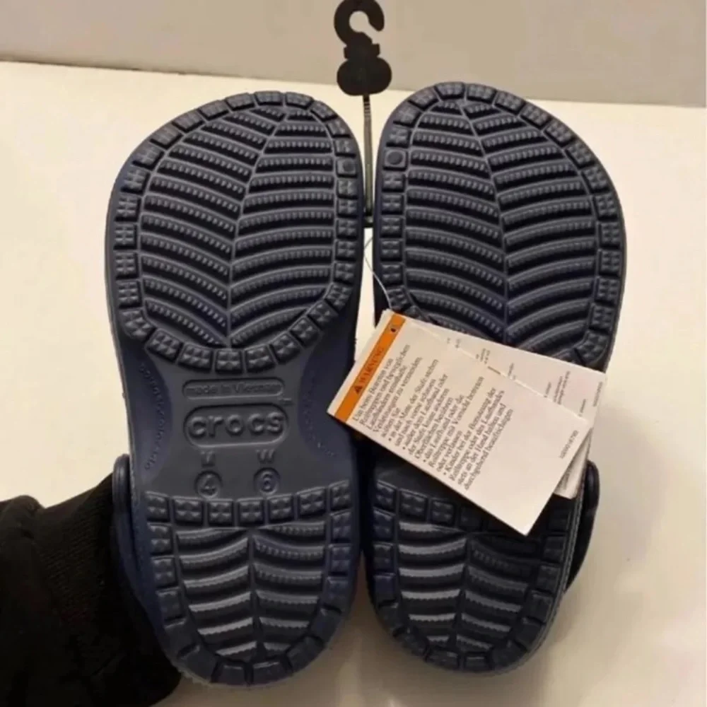 Crocs ralen clogs unisex size M 4 W 6